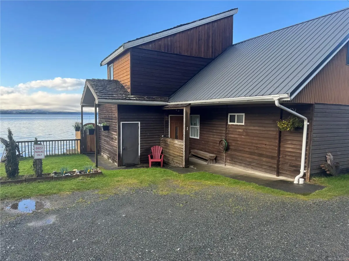 480&500 1st St, Sointula BC V0N 3E0