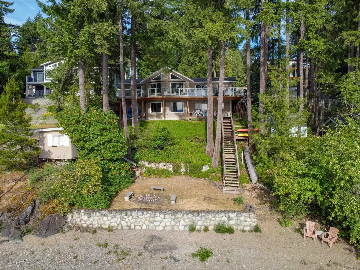 8253 Dickson Dr, Port Alberni BC V9Y 9B4