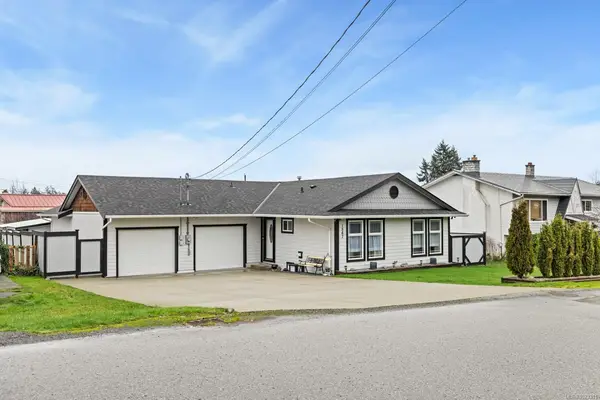 1567 Pauline St, Crofton BC V0R 1R0 - 2 bed, 2.0 bath in Crofton