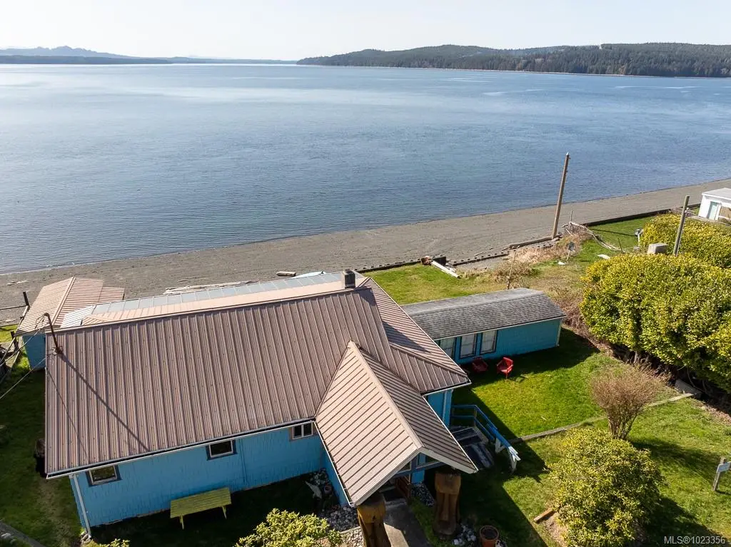 220 1ST St, Sointula BC V0N 3E0