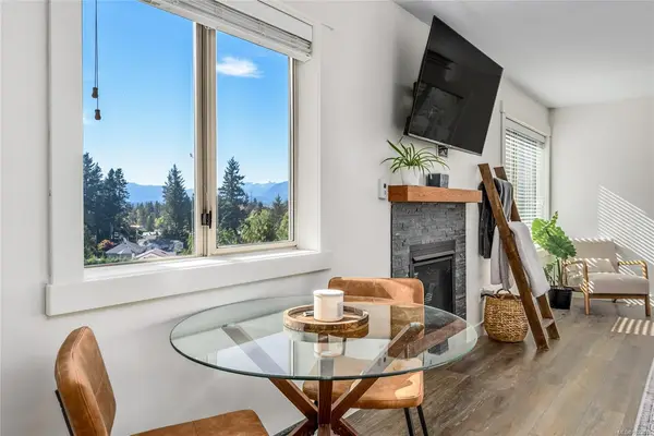 4685 Alderwood Pl # 304, Courtenay BC V9N 9A1 - 3 bed, 2.0 bath in Courtenay