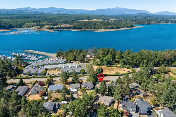 1554 Marina Way, Nanoose Bay BC V9P 9B5 - 3 bed, 2.0 bath in Nanoose Bay