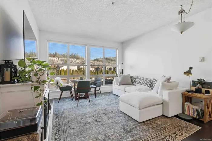 627 Brookside Rd # 303, Colwood BC V9C 0C3 - 2 bed, 2.0 bath in Colwood