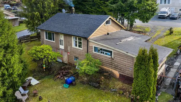 17002 Wickanninish Rd, Port Renfrew BC V0S 1K0 - 3 bed, 1.0 bath in Port Renfrew