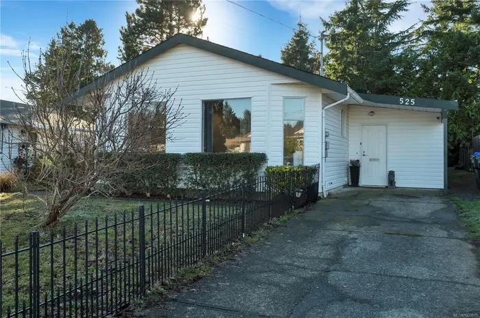 525 Chemainus Cres, Courtenay BC V9N 7R4 - 2 bed, 1.0 bath in Courtenay