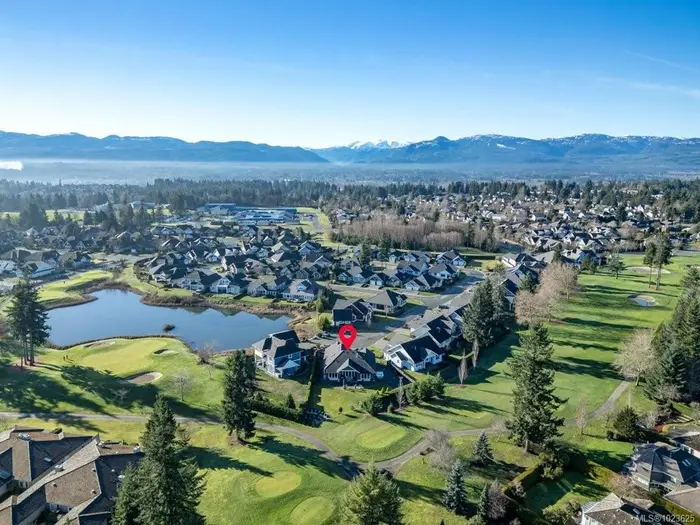 1290 Crown Isle Dr # 229, Courtenay BC V9N 0B8 - 3 bed, 2.0 bath in Courtenay