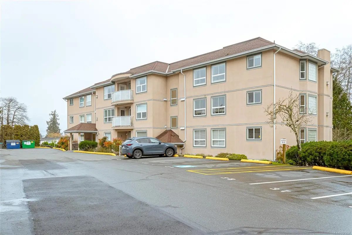 305B-3000 Oak St, Chemainus BC V0R 1K1