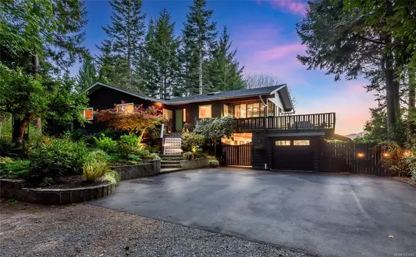 1165 Glen Urquhart Dr, Courtenay BC V9N 3Y3 - 4 bed, 3.0 bath in Courtenay