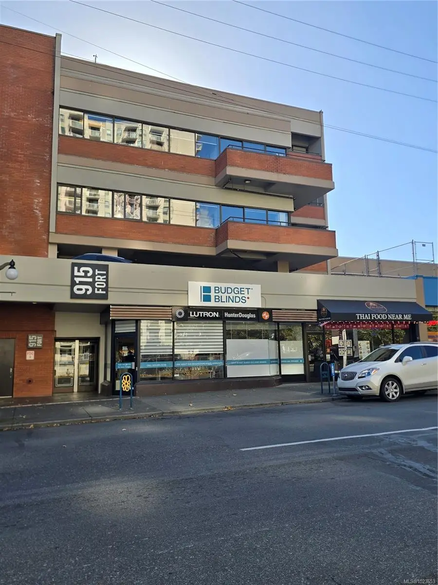 915 Fort St 5th Flr, Victoria BC V8V 3K3