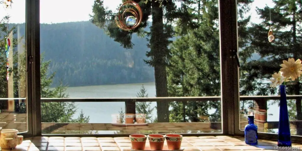 250 South Bank Dr, Salt Spring BC V8K 1M7