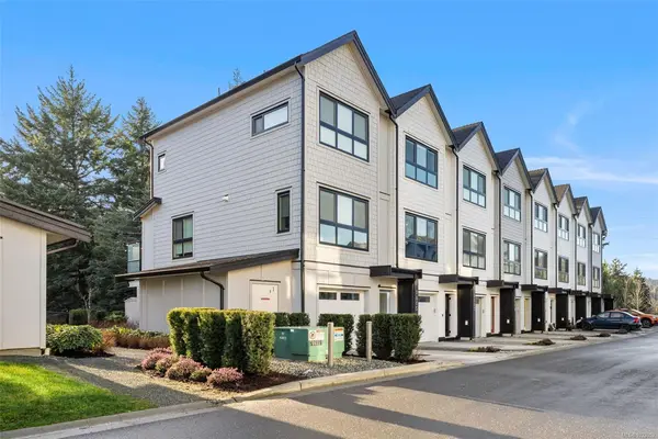 1117 Pullman Close, Langford BC V9B 6Z1 - 2 bed, 3 bath in Langford