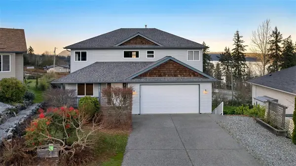 517 Louise Rd, Ladysmith BC V9G 1W7 - 4 bed, 4 bath in Ladysmith