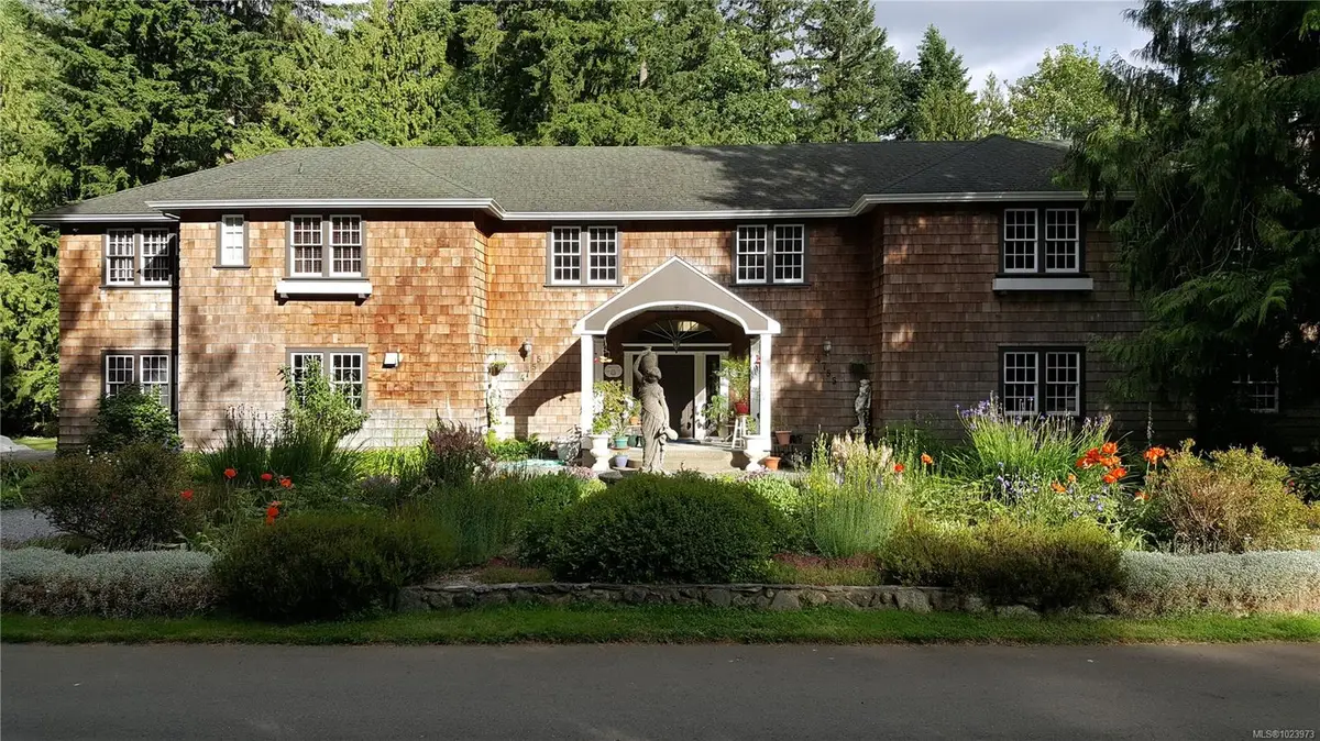 4755 Fairbridge Dr, Duncan BC V9L 6N8