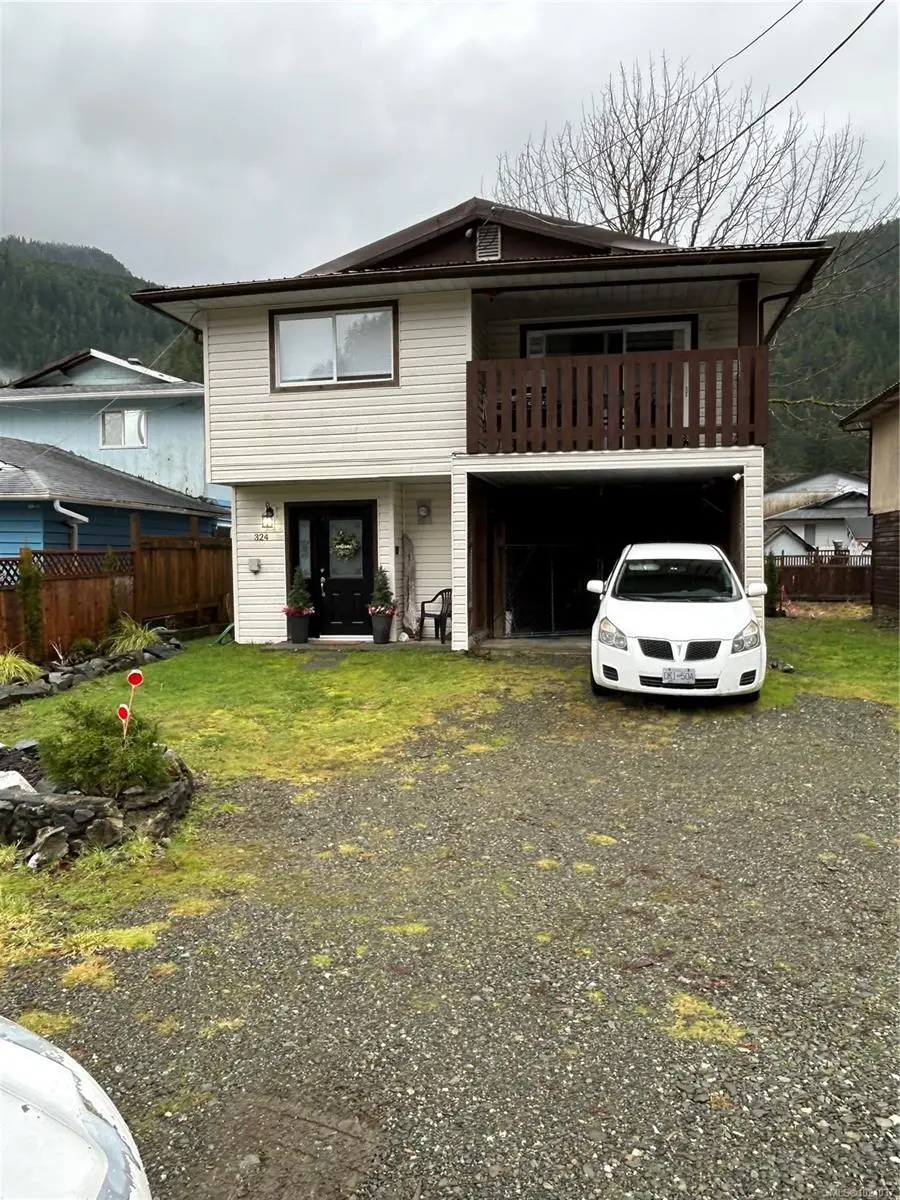 324 Alpine View Rd, Tahsis BC V0P 1X0