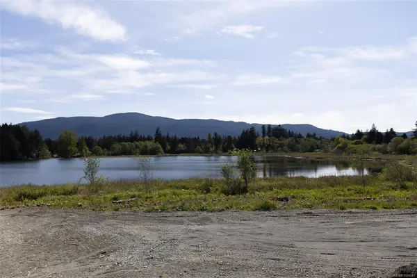 3801 Shenton Rd, Nanaimo BC V9T 2H1