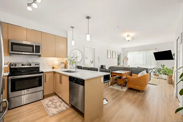 3070 Kilpatrick Ave # 308, Courtenay BC V9N 0G7 - 2 bed, 2 bath in Courtenay