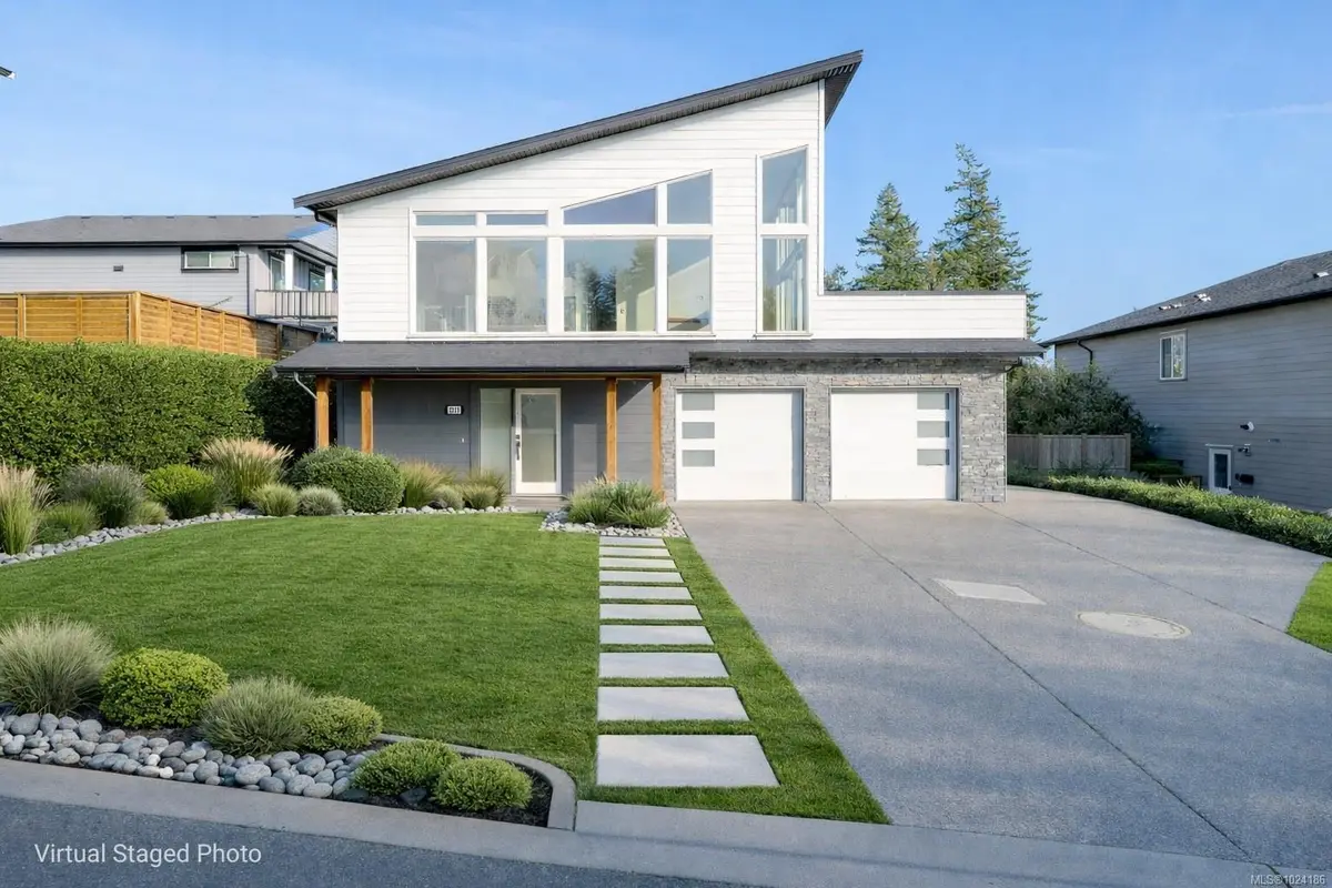 2211 Winfield Dr, Sooke BC V9Z 0N2