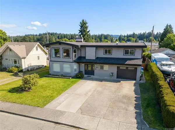 3055 9th Ave, Port Alberni BC V9Y 2M1 - 5 bed, 4 bath in Port Alberni