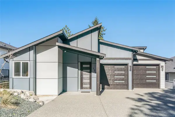 124 Hawk Point Rd, Nanaimo BC V9T 5W2 - 6 bed, 4 bath in Nanaimo