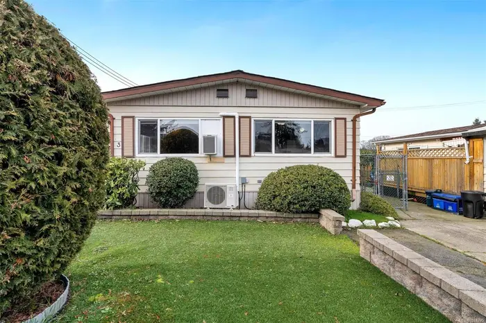 Open house at 158 Cooper Rd # 3, View Royal BC V9A 7B3