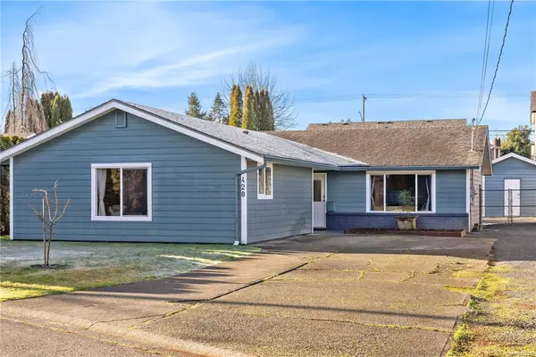 428 Raza Pl, Campbell River BC V9W 6T3 - 3 bed, 2 bath in Campbell River