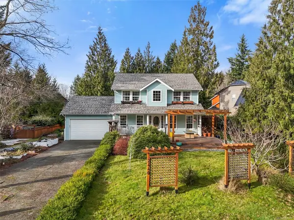 2440 Galland Rd, Shawnigan Lake BC V8H 2B1 - 3 bed, 3.0 bath in Shawnigan Lake