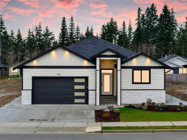 713 Beaver Creek Blvd, Campbell River BC V9W 0B6 - 3 bed, 2 bath in Campbell River
