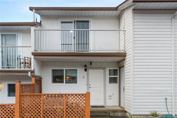 1195 Stuart Pl # 6, Ladysmith BC V9G 1P4 - 3 bed, 2 bath in Ladysmith