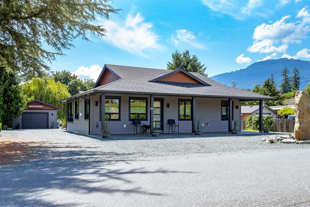 10647 Olsen Rd, Saltair BC V9G 2B1