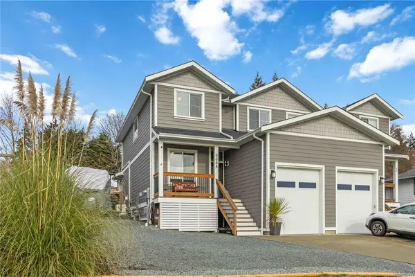 6688 Rhodonite Dr, Sooke BC V9Z 0L5 - 3 bed, 3 bath in Sooke