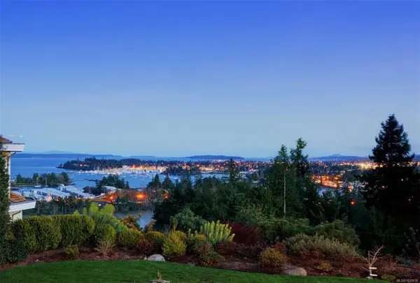 11008 Oriole Lane, North Saanich BC V8L 5R1