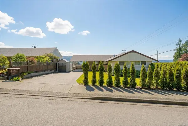 3590 17th Ave, Port Alberni BC V9Y 5E9 - 4 bed, 2 bath in Port Alberni