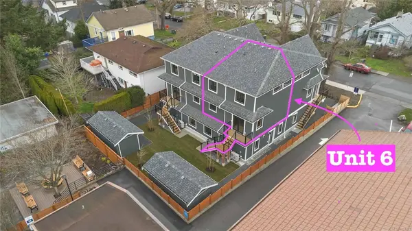 1789 Emerson St # 6, Victoria BC V8R 2C2 - 2 bed, 2 bath in Victoria