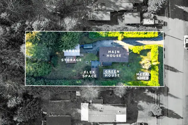 1502 Memory Lane, Qualicum Beach BC V9K 2A9 - 2 bed, 1 bath in Qualicum Beach