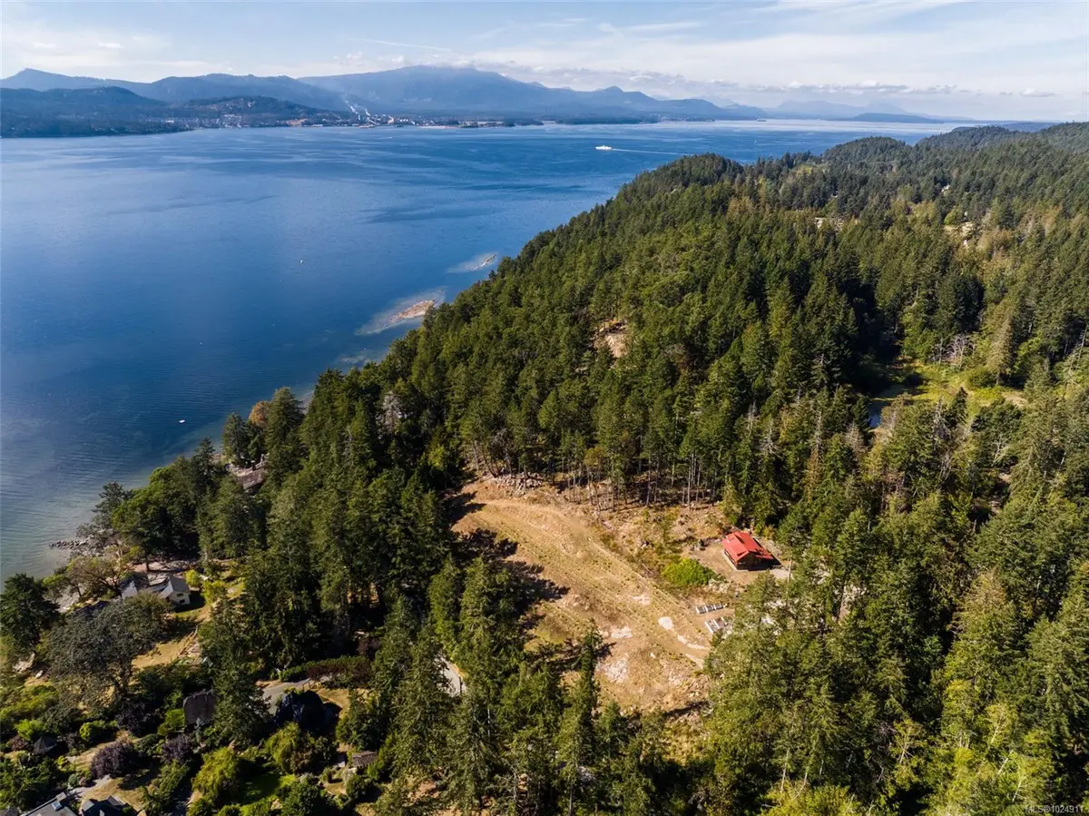 400 Baker Rd, Salt Spring BC V8K 2N5