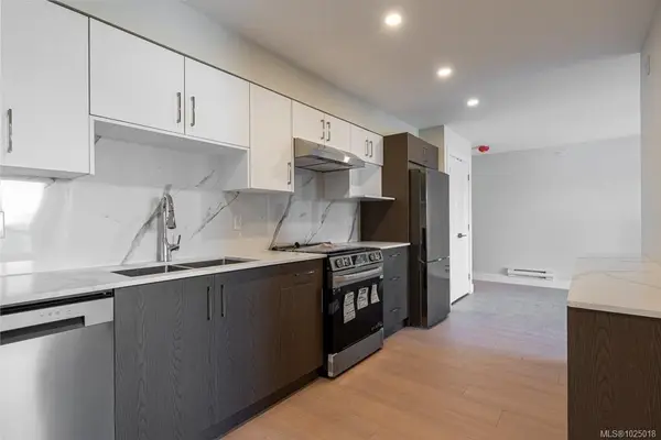 171 Jensen Ave W # 313, Parksville BC V9P 1K3 - 1 bed, 1 bath in Parksville