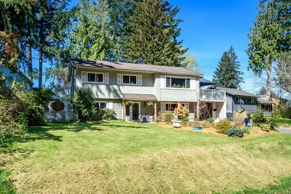 4696 Gail Cres, Courtenay BC V9N 5Y3 - 4 bed, 3 bath in Courtenay