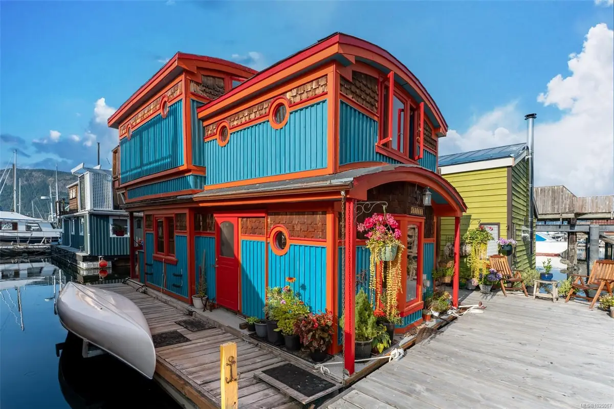 1765 Cowichan Bay Rd #2, Cowichan Bay BC V0R 1N0
