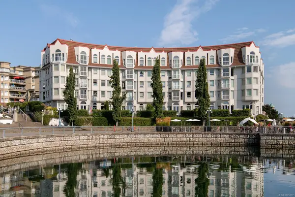 10 Paul Kane Pl # 518, Victoria BC V9A 7J8 - 2 bed, 2 bath in Victoria