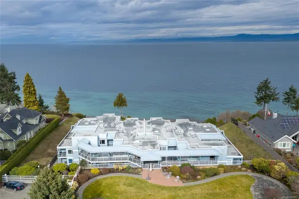 103 - 431 Crescent Rd W # 103, Qualicum Beach BC V9K 2K2 - 2 bed, 2.0 bath in Qualicum Beach