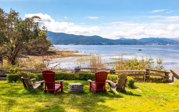 116 Acland Rd, Salt Spring BC V8K 2N6 - 5 bed, 7 bath in Salt Spring