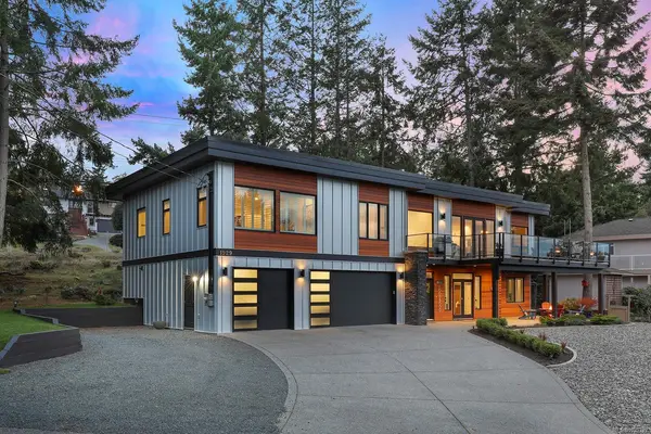 1929 Sea Otter Pl, Nanoose Bay BC V9P 9J1