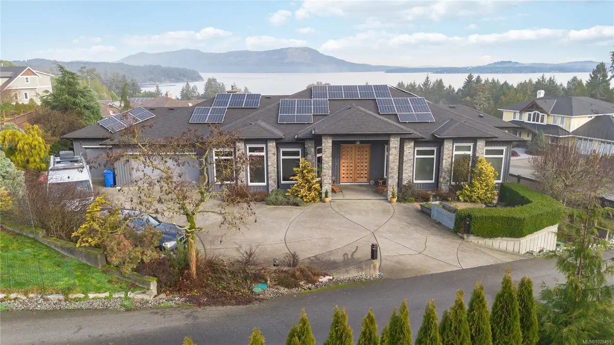 532 Sentinel Dr, Mill Bay BC V8H 1H7
