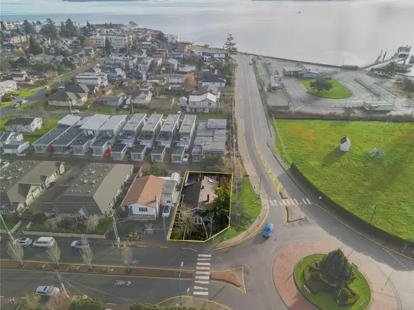 9601 Fifth St, Sidney BC V8L 2W7 - 2 bed, 1 bath in Sidney