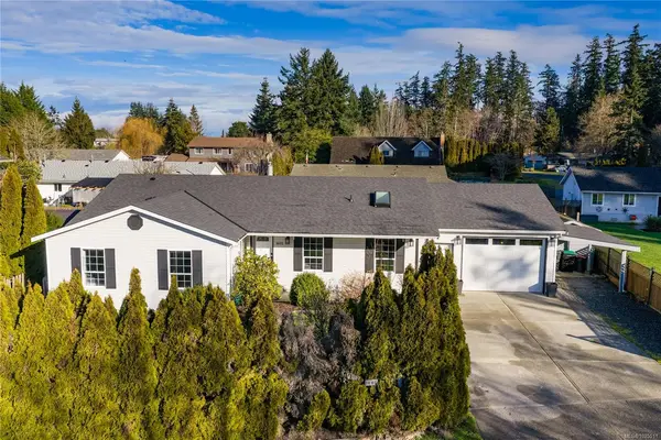 1605 Sharon Pl, French Creek BC V9P 1Y7 - 4 bed, 2.0 bath in French Creek