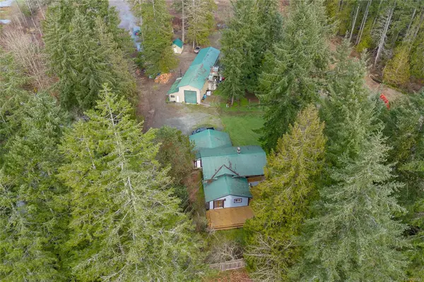 2560 TIESU Rd, Nanaimo BC V9X 1W9 - 5 bed, 2 bath in Nanaimo