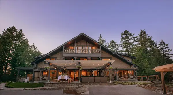 4573 Prospect Lake Rd, Saanich BC V9E 1J3 - 6 bed, 7 bath in Saanich