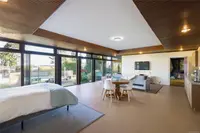 View 10