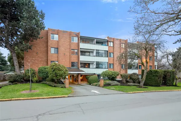 853 Selkirk Ave # 406, Esquimalt BC V9A 2T7 - 2 bed, 1 bath in Esquimalt