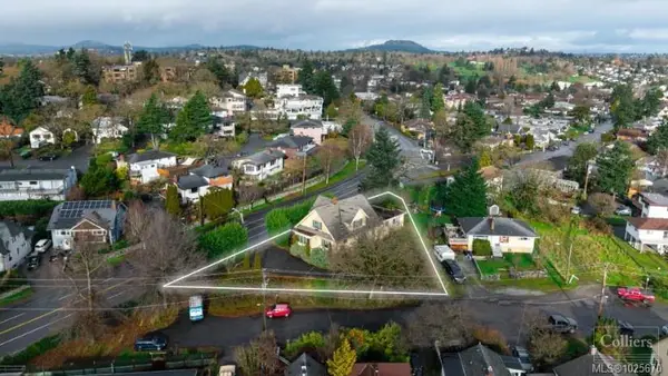 2805 Cook St, Victoria BC V8T 3S5